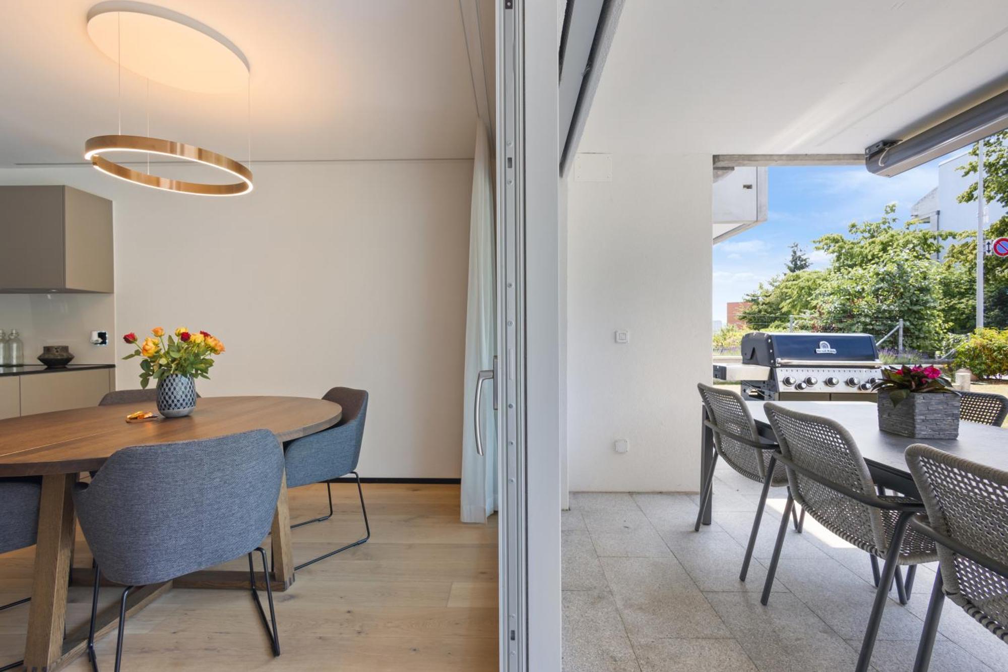 The R Apartment Zugerberg - Ev Wallbox - Terrasse Geroldswil Esterno foto